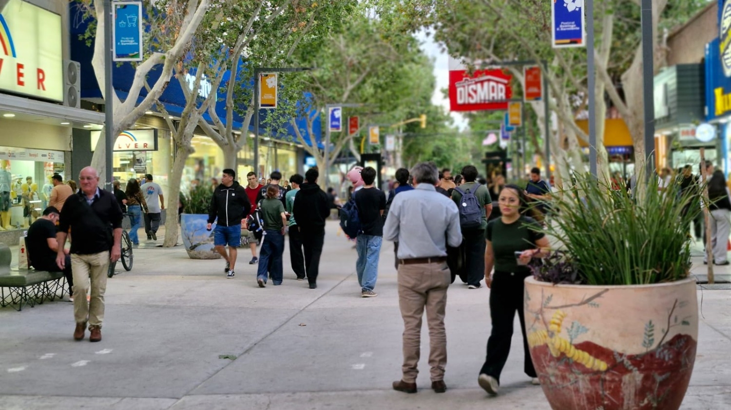 Los comercios de San Juan apuestan al Black Friday para las impulsar ventas
