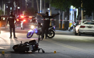 Murió el motociclista que atropelló y mató a un jubilado en Rawson 