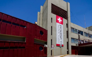 Un conductor de app golpeó a un pasajero y lo dejó en coma