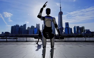 Un robot chino caminó 106 km en tres días y logró un récord mundial