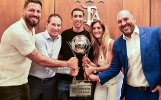 El vice de River desmintió que haya existido una votación para proclamar a Central campeón