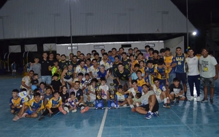 Noche histórica: Colón Junior celebró los títulos de Primera y Reserva en el futsal