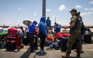 Perú declara estado de emergencia en frontera con Chile por aumento de migración irregular