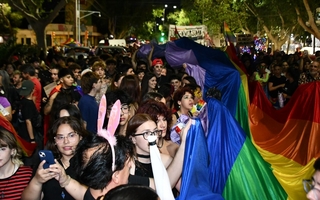 San Juan se tiñó de colores en una multitudinaria Marcha del Orgullo 