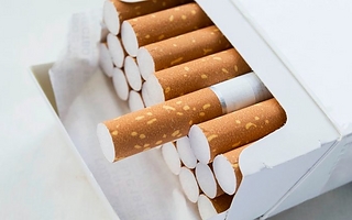 Entró a robar en el local del vecino y se llevó 10 paquetes de cigarrillos