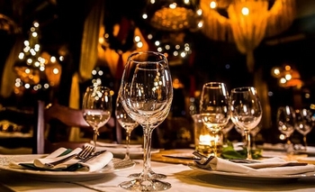 La crisis económica impacta en las cenas navideñas en los restaurantes