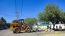 Levantaron la basura acumulada del barrio 24 de Noviembre en Rawson