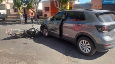 Accidente en Rivadavia: un motociclista quedó herido