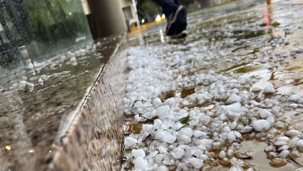 Emitieron una nueva alerta amarilla por lluvia y caída de granizo en varios departamentos