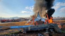 Tragedia aérea en Corea del Sur: un avión se estrelló y fallecieron cerca de 180 personas