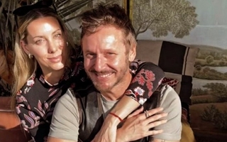 El furioso de la novia de Benjamín Vicuña con una indirecta a la China Suárez