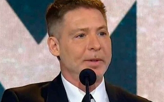 Quién es la actriz internacional que elogió a Adrián Suar