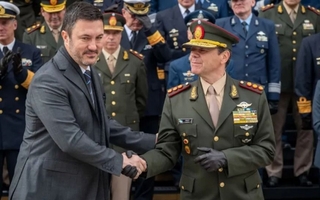 Petri defendió a Presti: "El kirchnerismo ponía montoneros, nosotros militares"