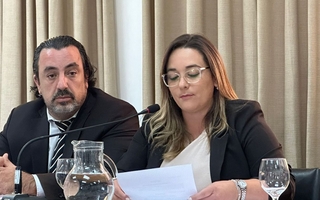 Una funcionaria de un departamento del Gran San Juan renunció a su cargo