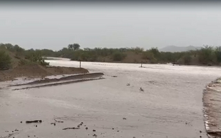 Intensas lluvias: una creciente interrumpió el tránsito en la Ruta 510 
