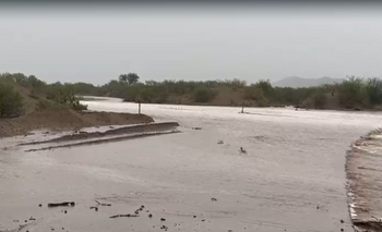 Intensas lluvias: una creciente interrumpió el tránsito en la Ruta 510 