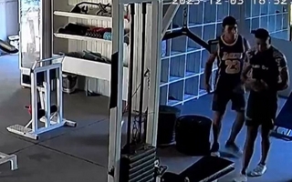Un brutal ataque a un profesor en un gimnasio lo dejó con graves fracturas