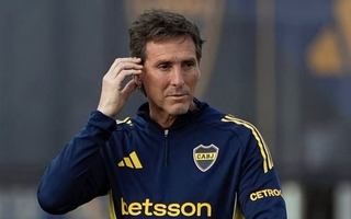 Tras la caída ante Racing, el DT de Boca habló de su futuro