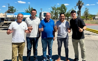 El concejal de Sarmiento, Lucas Gómez, formalizó su traspaso al mileísmo