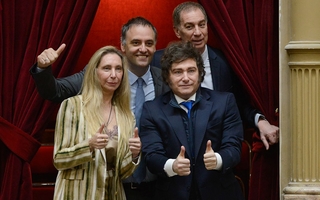 El Gobierno presenta: Reforma Laboral, Ley de Glaciares y reforma al Código Penal 