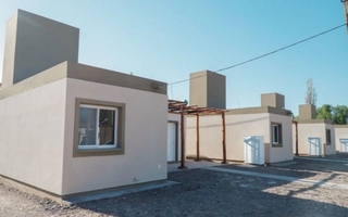 Barrios sin ladrillo del IPV: afirman que es un sistema sismoresistente