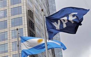 Juicio por YPF: Burford exige comunicaciones clave de 21 funcionarios del Gobierno argentino