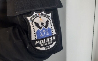 Se hicieron pasar por policías y le robaron a una familia de Chimbas