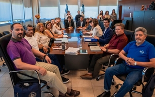 El Gobierno retomó las conversaciones salariales con los gremios docentes