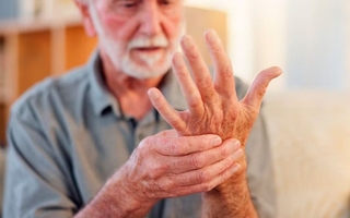 Diagnósticos de Parkinson aumentan globalmente: seis claves para reducir su riesgo