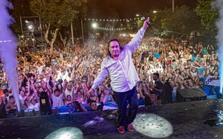 Multitudinario inicio de la Fiesta Nacional de Santa Lucía 2025