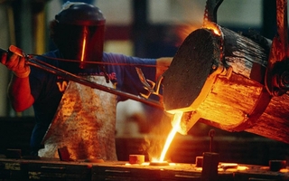 Los puestos de más de 2.500 siderurgicos, en peligro para el 2026