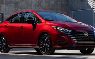 Nuevo Nissan Versa: diseño frontal y motor 1.6 confirmados