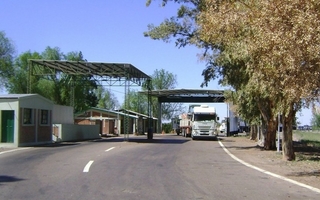 Control fitosanitario San Juan–Mendoza: cuándo arrancaría y cuánto costaría