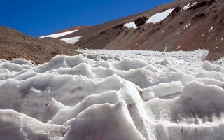 Milei reabre el debate por la Ley de Glaciares en el Congreso