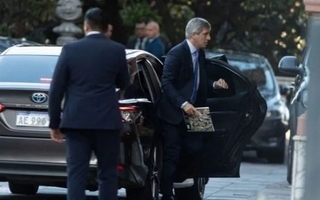 Suspenden el uso de vehículos oficiales para funcionarios en la Casa Rosada