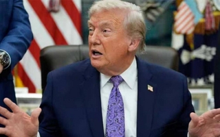 Donald Trump amplía restricciones de ingreso a Estados Unidos para cinco países más