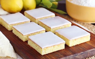 Cómo preparar cuadraditos de limón con glasé