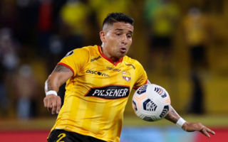 Conmoción en el fútbol: asesinaron a un jugador del Barcelona de Ecuador