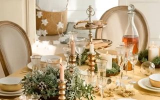 Cómo armar una mesa navideña elegante con la nueva moda minimalista
