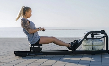 Ejercicio clave para fortalecer la espalda después de los 50 años