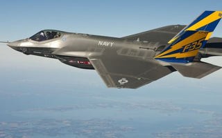 EE.UU. vuelve a sobrevolar Venezuela con aviones de combate provocando conflicto