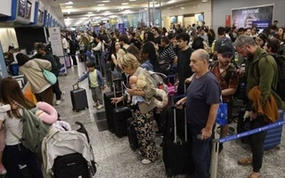 El paro de controladores afectó a 40.000 pasajeros