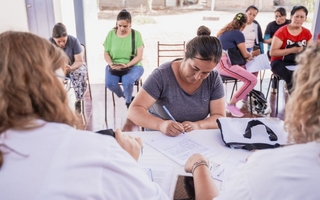 Educación recordó que ningún pago puede condicionar la inscripción en una escuela pública