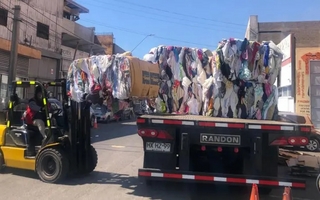 Ropa usada a $1,2 el kilo: cómo la importación masiva sacude al sector textil argentino