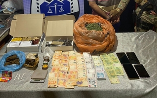 Allanaron drogas y armas en el barrio Valle Grande: hay un detenido 