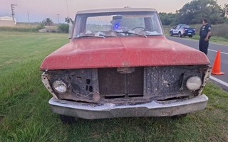 Un conductor chocó y mató a una agente policial en un control de tránsito en Córdoba