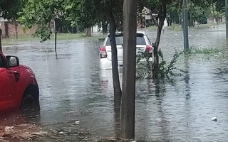 Inundaciones en Corrientes afectan a más de 600 familias tras lluvias récord en 24 horas