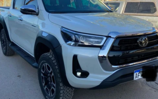 Una familia sanjuanina quedó varada en Chile tras un violento robo