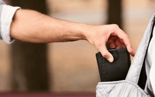 Una pareja se detuvo en Pocito y le robaron más de un millón de pesos