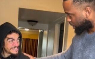 Daniel Curtis Lee, de Nickelodeon, ayudó a Tyler Chase tras vivir en la calle